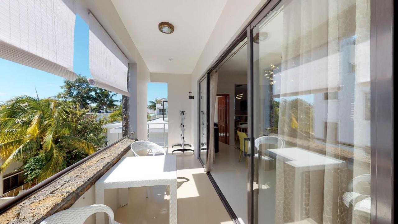 Penthouse - Private Roof Terrace - Sea & Mountain View Apartment Grand Baie Exterior foto