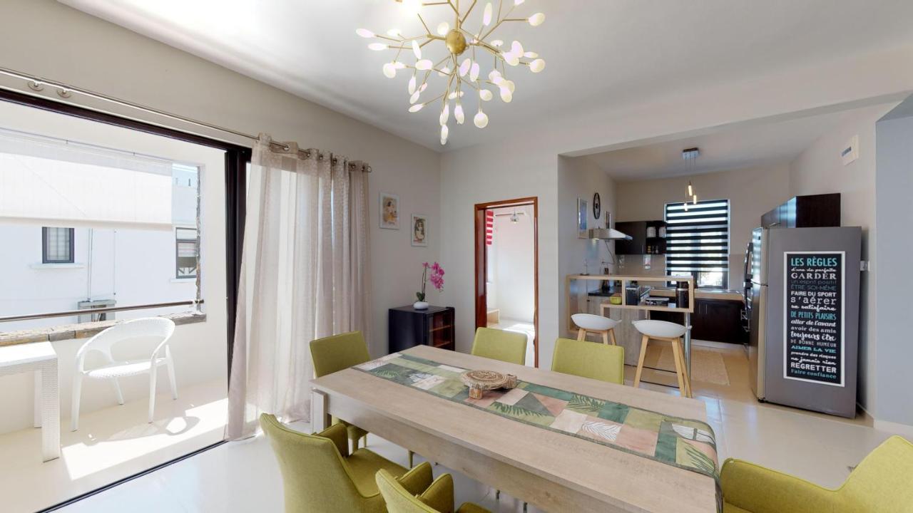 Penthouse - Private Roof Terrace - Sea & Mountain View Apartment Grand Baie Exterior foto