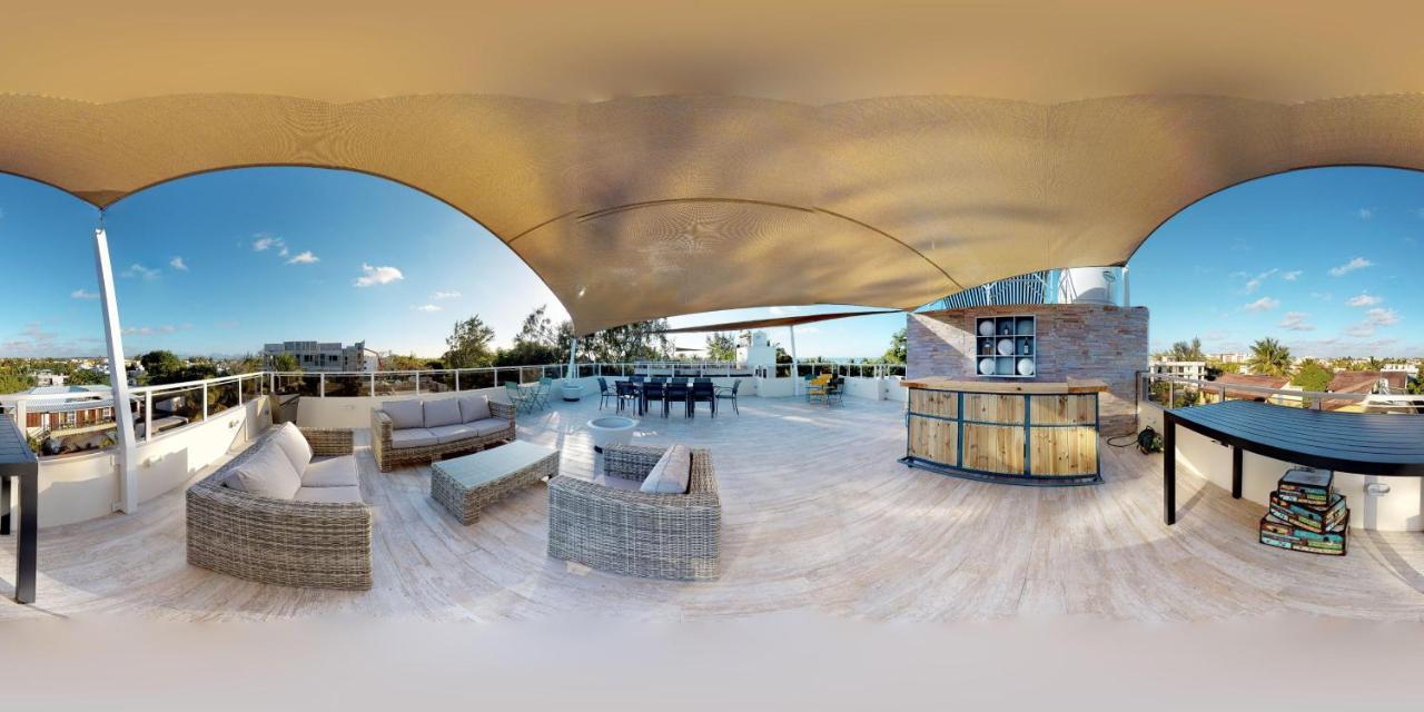 Penthouse - Private Roof Terrace - Sea & Mountain View Apartment Grand Baie Exterior foto